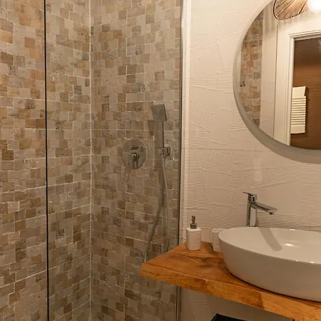 Dimora Margo - Historic Elegant Escape Apartment